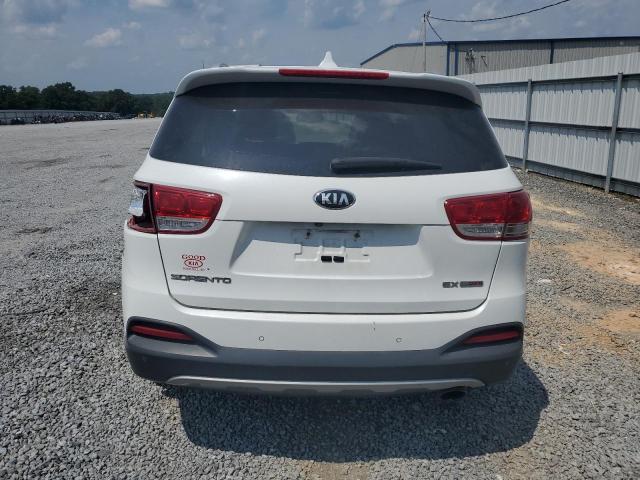  KIA SORENTO 2016 White