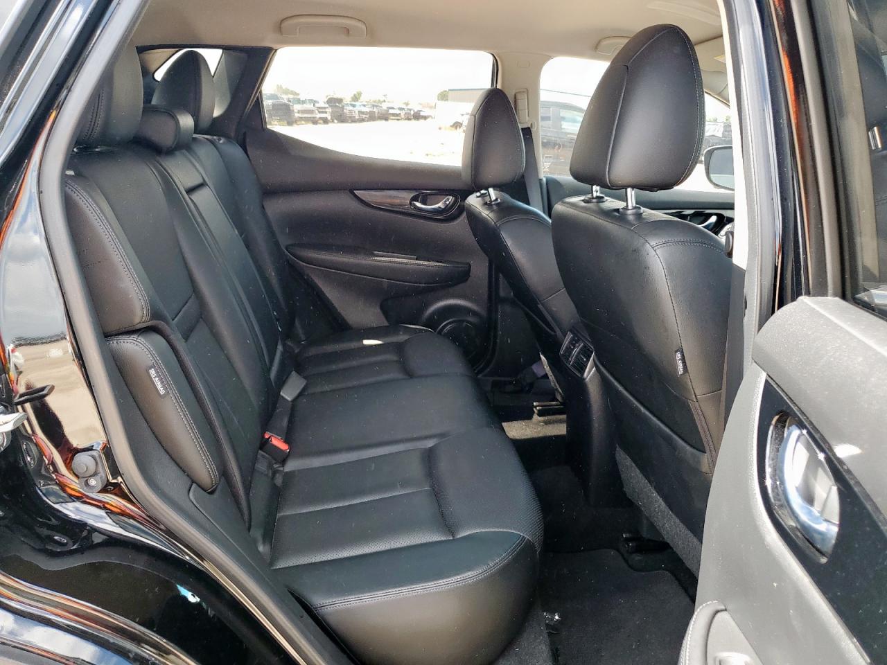 2022 Nissan Rogue Sport Sl VIN: JN1BJ1CV1NW351011 Lot: 61257725
