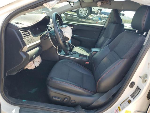  TOYOTA CAMRY 2017 Biały