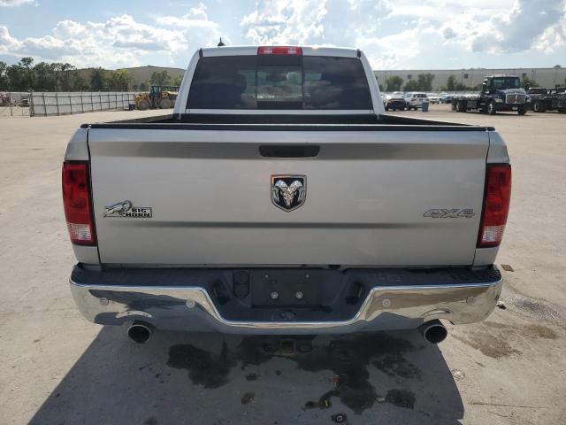  RAM 1500 2019 Srebrny