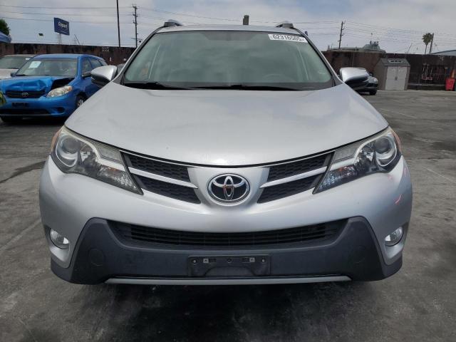  TOYOTA RAV4 2015 Srebrny