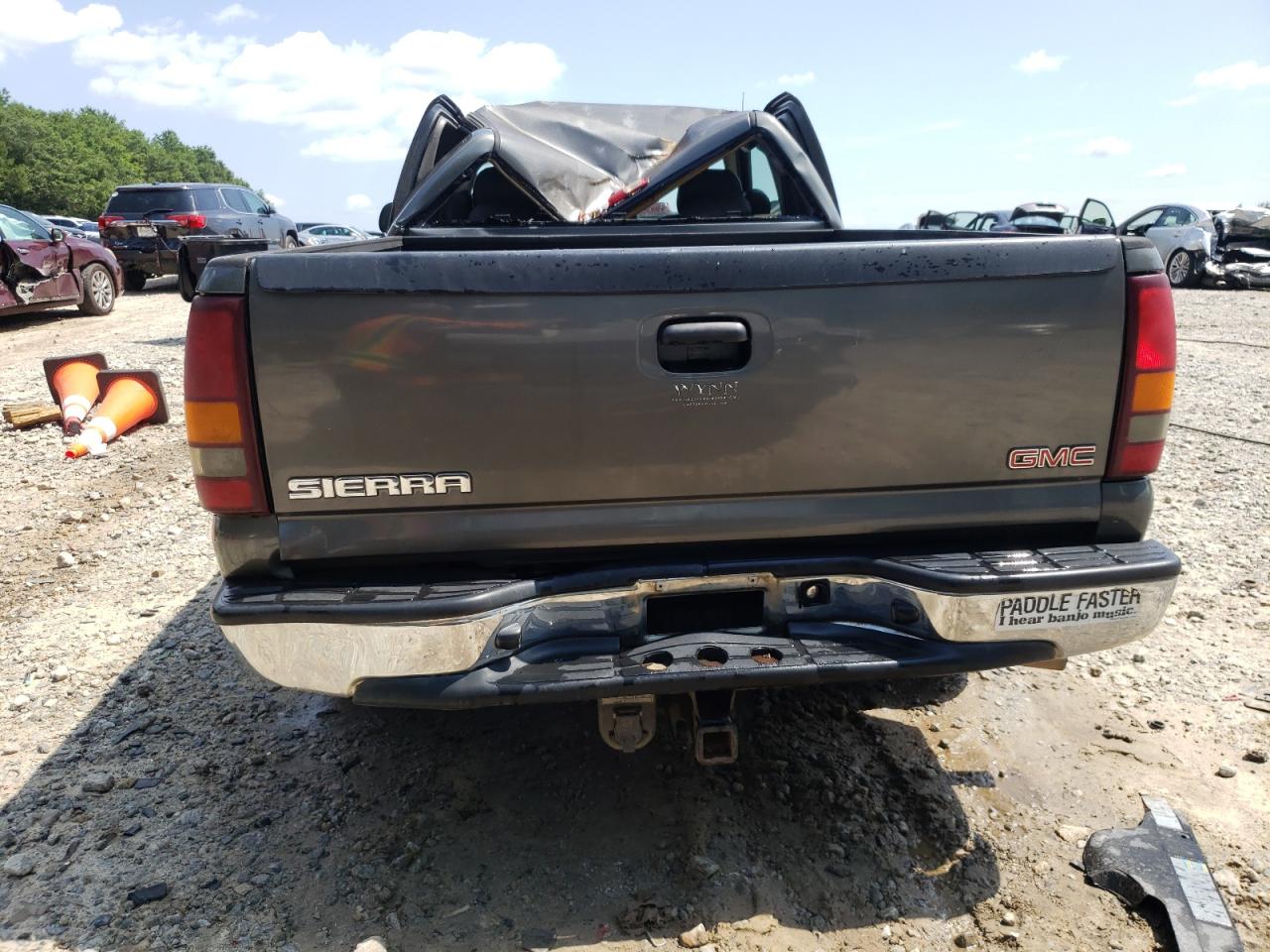 2002 GMC New Sierra C1500 VIN: 2GTEC19T221302235 Lot: 61907395