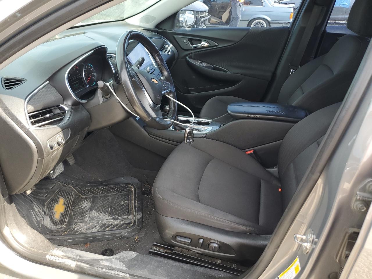 CHEVROLET MALIBU 2018 VIN 1G1ZD5STXJF234881 фото 7