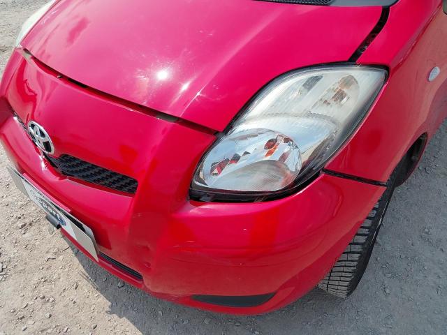 2009 TOYOTA YARIS TR V