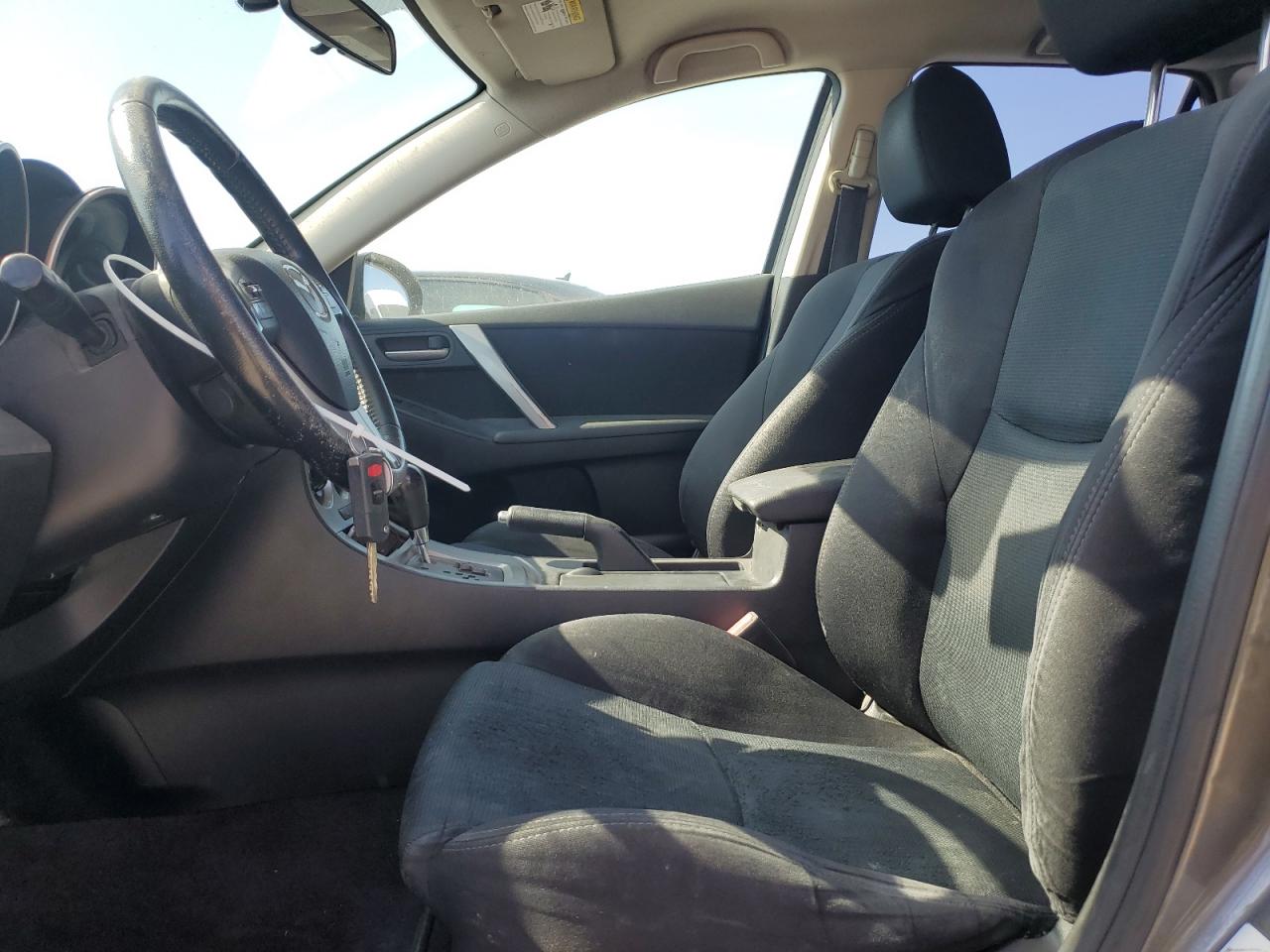 2011 Mazda 3 S VIN: JM1BL1K56B1426089 Lot: 62389205