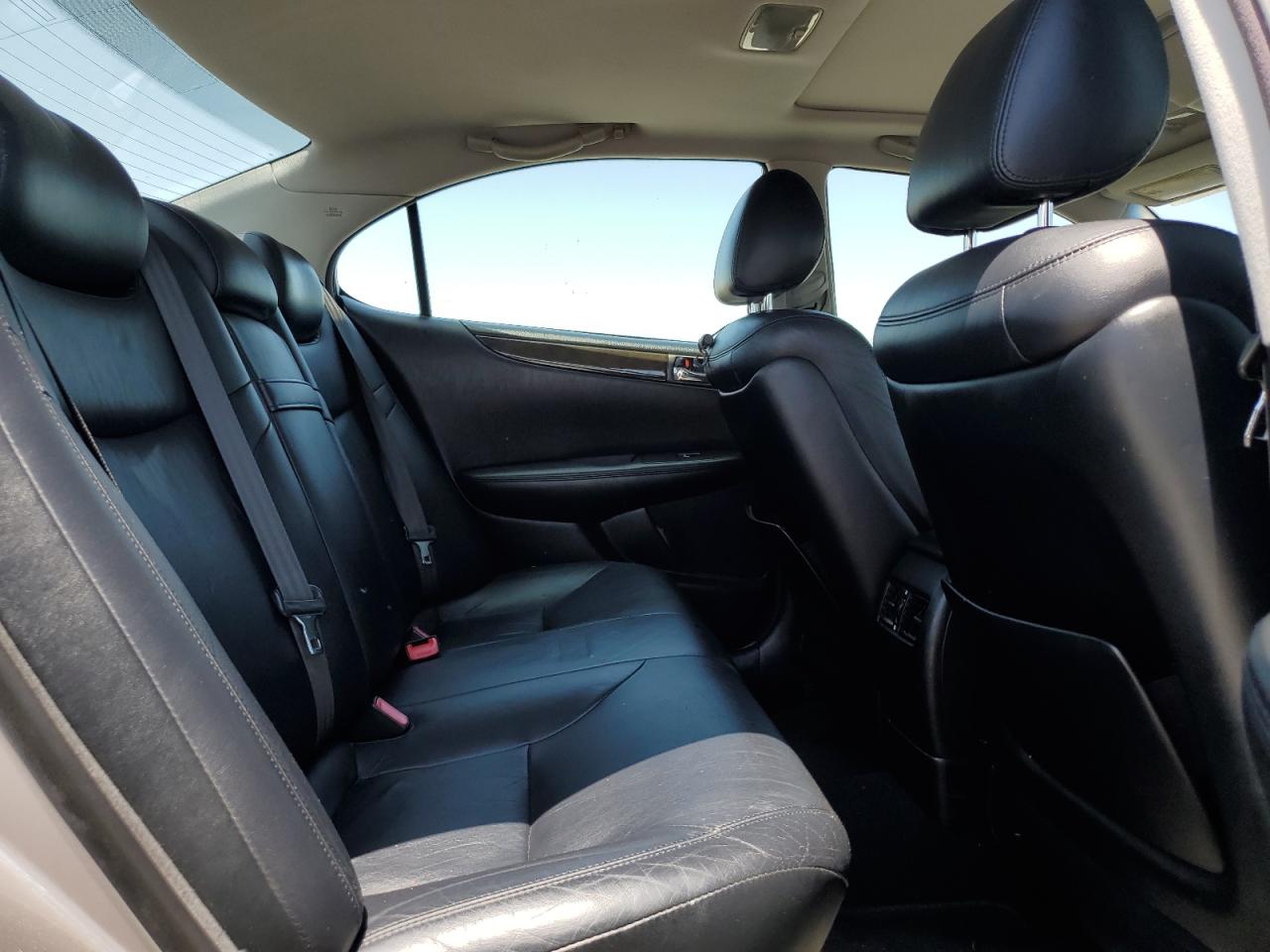 2004 Lexus Es 330 VIN: JTHBA30G745046842 Lot: 59940065