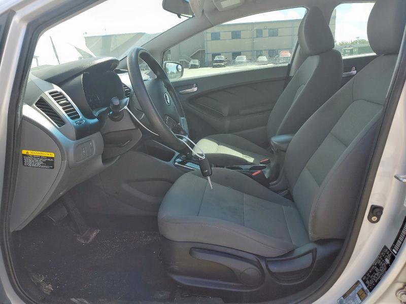  KIA FORTE 2018 Серебристый