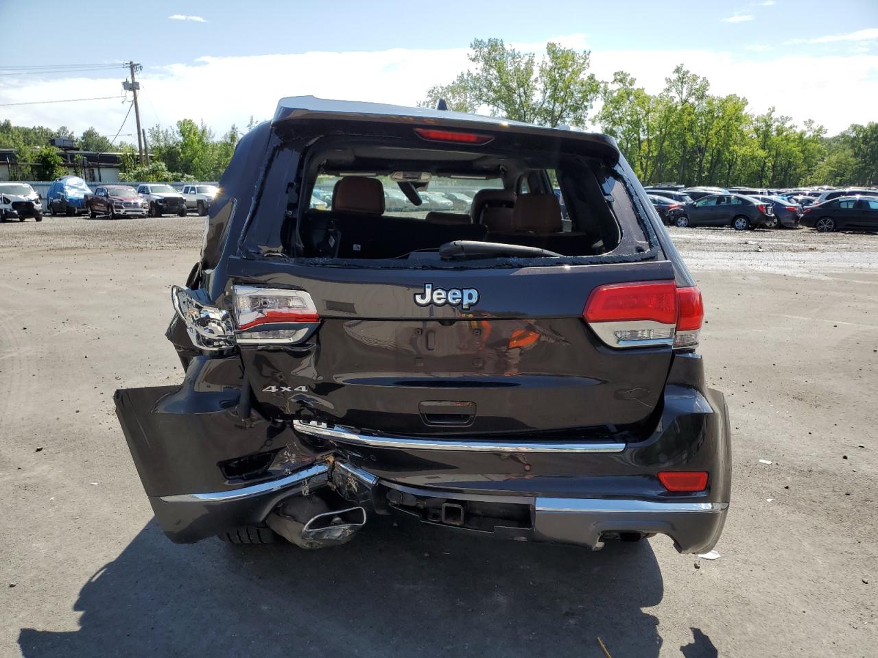 2017 Jeep Grand Cherokee Summit VIN: 1C4RJFJG8HC740540 Lot: 62989135