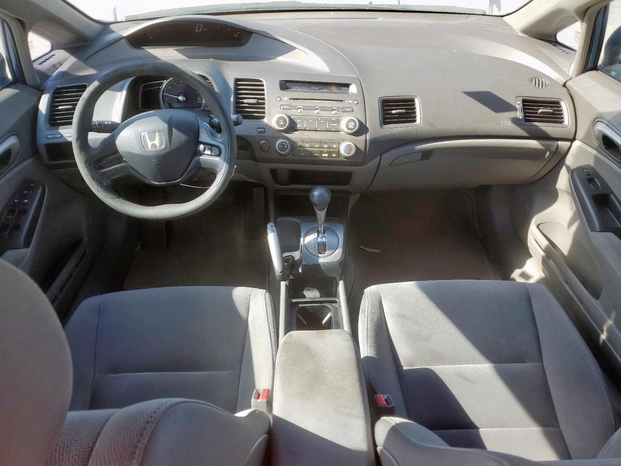2008 Honda Civic Lx VIN: 1HGFA16518L032144 Lot: 63143435