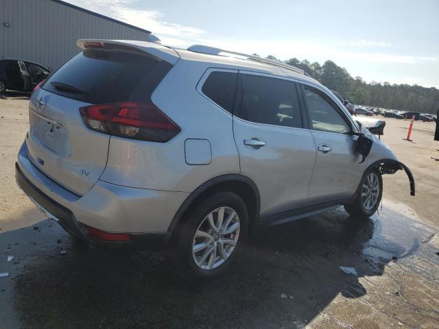  NISSAN ROGUE 2018 Серебристый