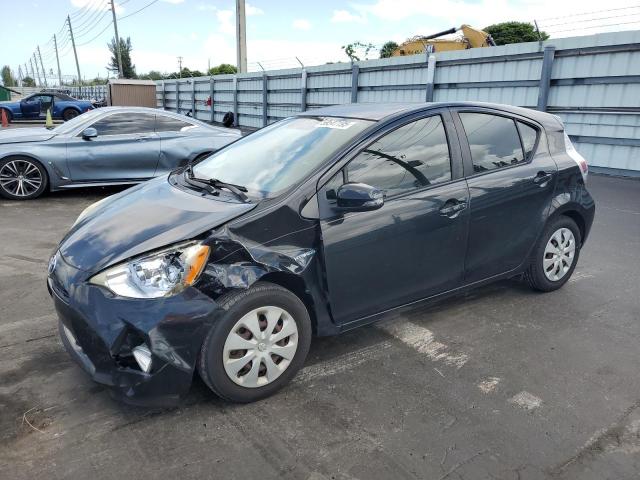  TOYOTA PRIUS 2013 Czarny