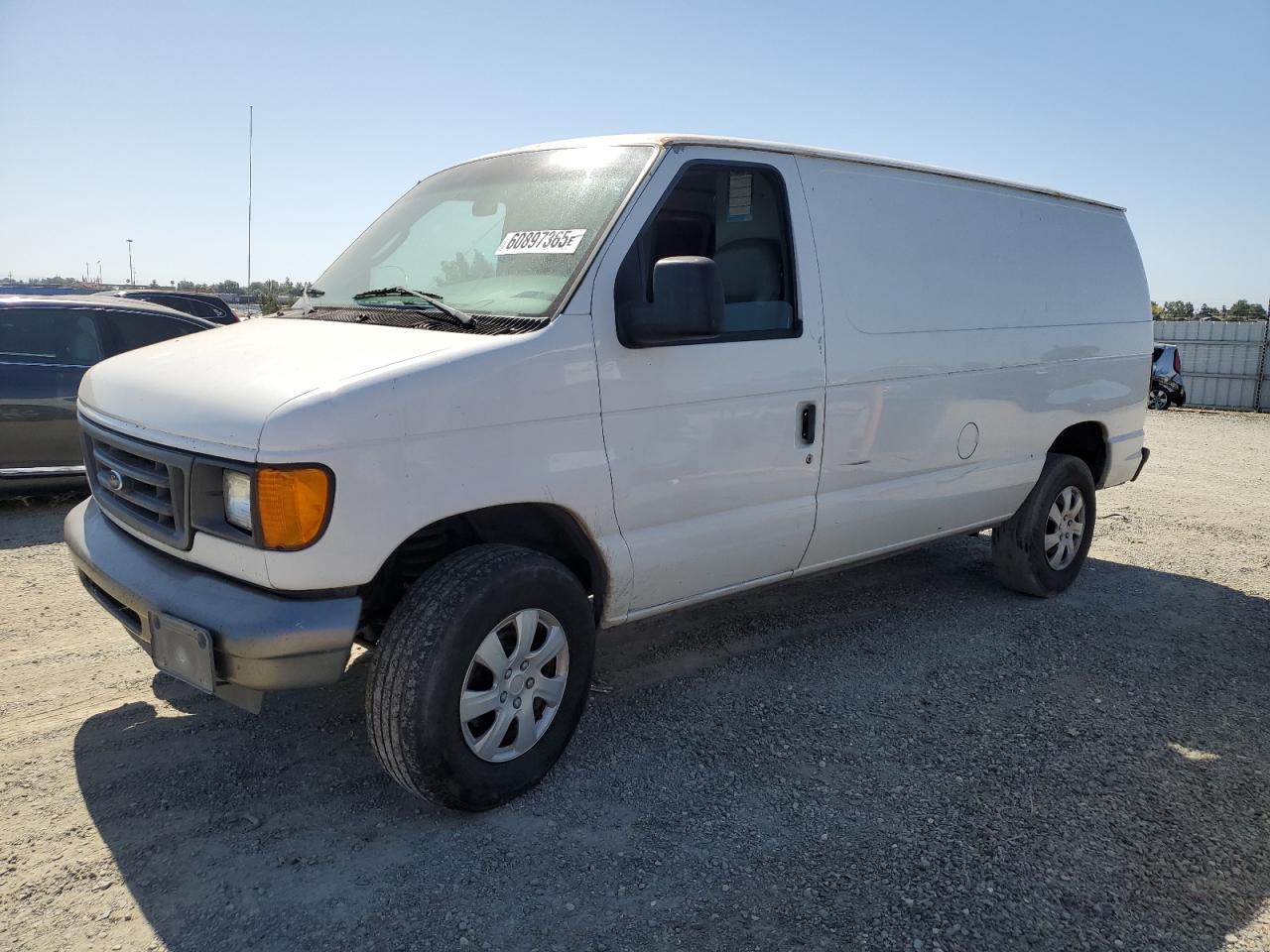 2003 Ford Econoline E250 Van zu verkaufen in Antelope, CA - Side
