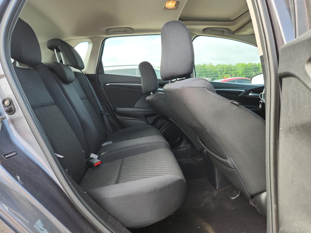 2018 Honda Fit Ex VIN: 3HGGK5H85JM729577 Lot: 63085585