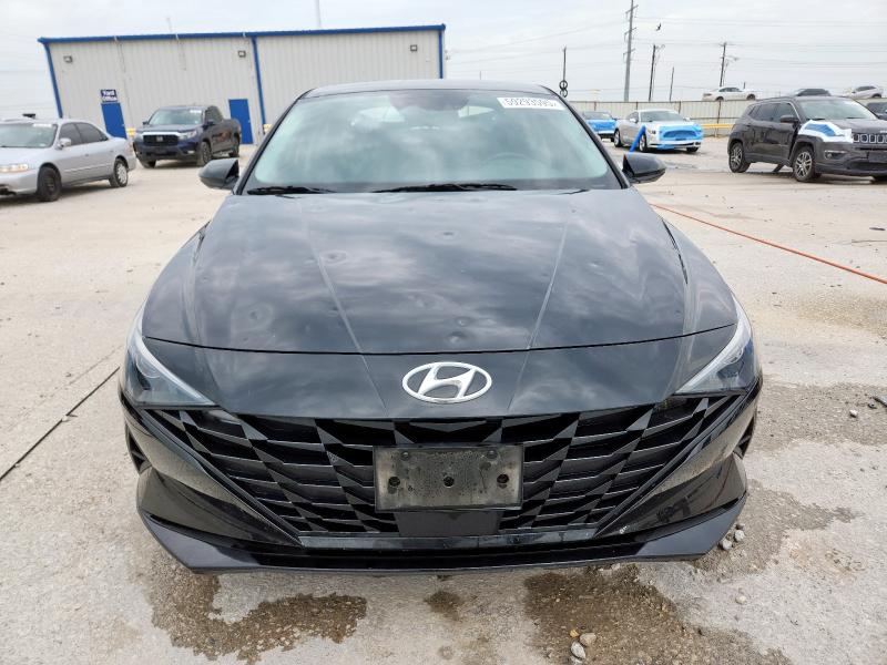  HYUNDAI ELANTRA 2021 Черный