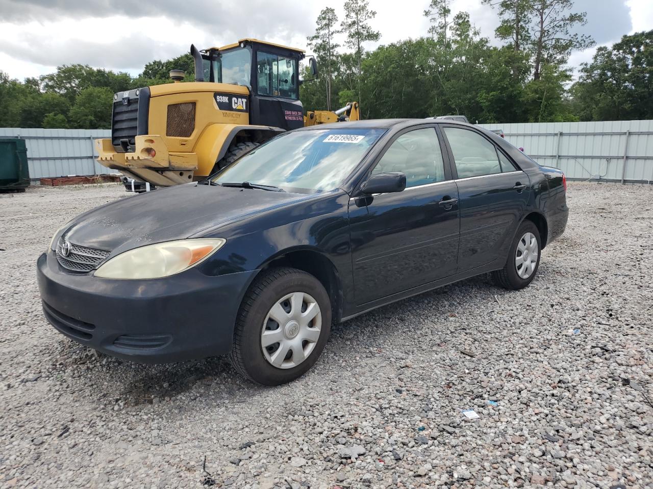 Augusta, GA에서 판매 중인 2004 Toyota Camry Le - Minor Dent/Scratches
