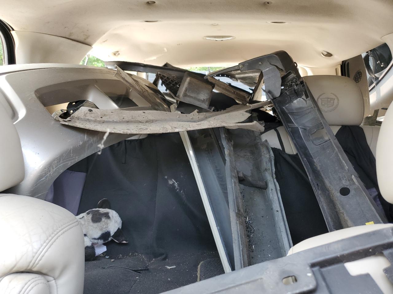 2002 Cadillac Escalade Luxury VIN: 1GYEC63T02R203890 Lot: 86871045