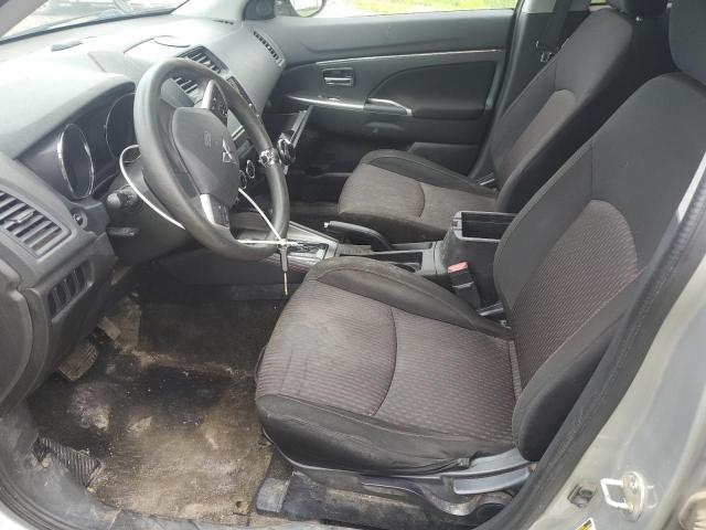  MITSUBISHI OUTLANDER 2018 Srebrny