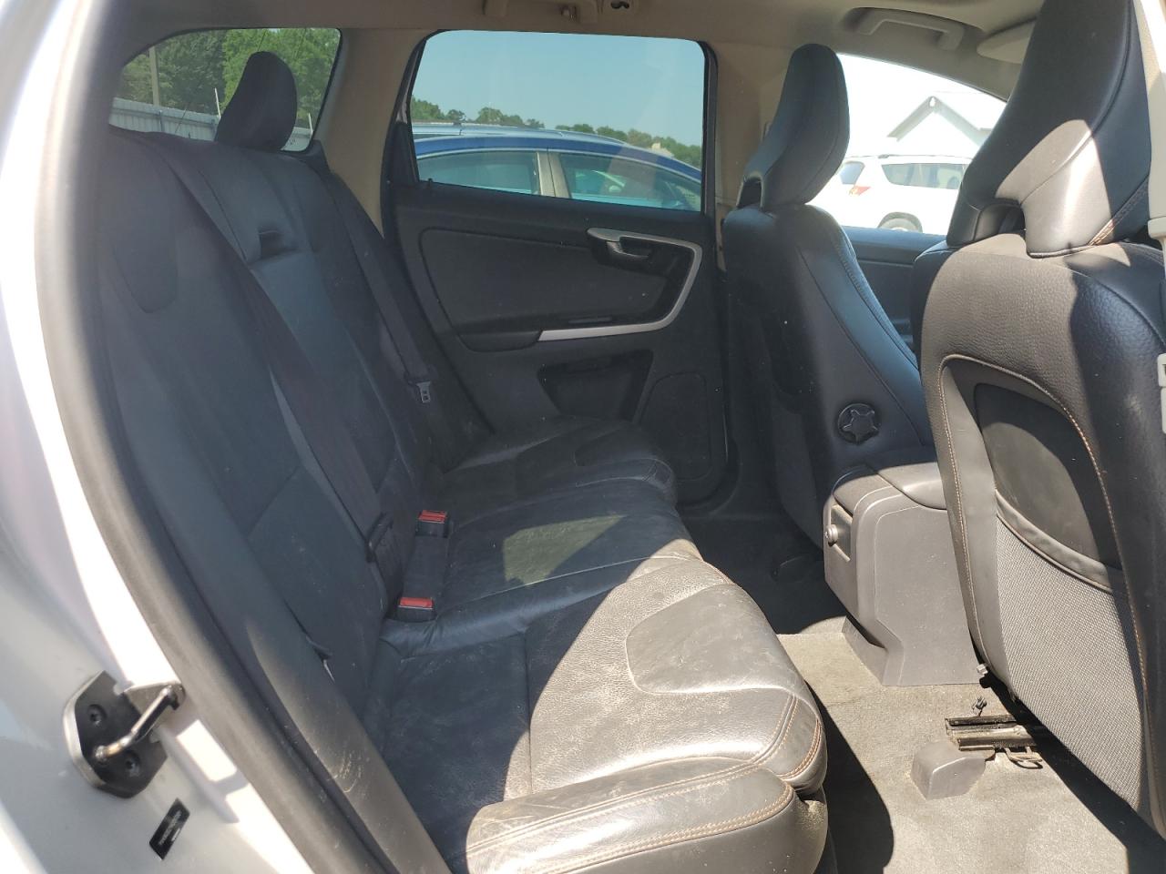2010 Volvo Xc60 3.2 VIN: YV4960DZ1A2051301 Lot: 58692235