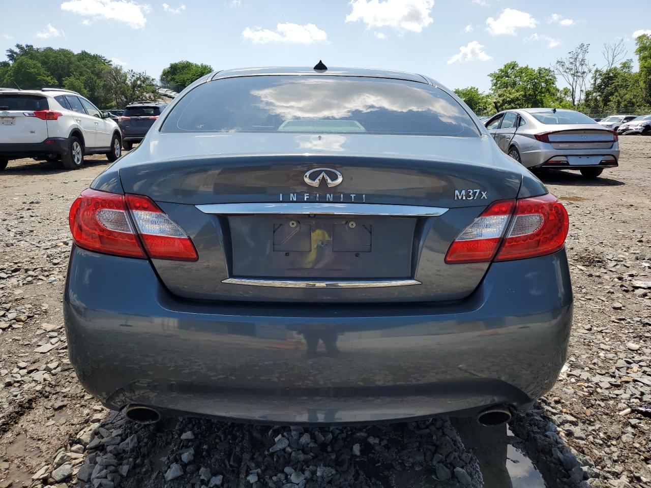 2011 Infiniti M37 X VIN: JN1BY1AR1BM375477 Lot: 61915455
