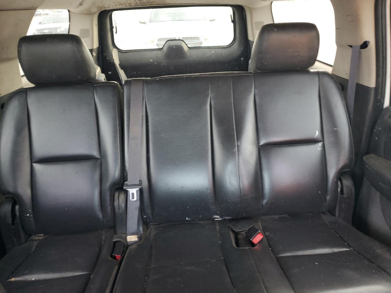 2011 Chevrolet Suburban C1500 VIN: 1GNSC5E07BR165023 Lot: 62527245