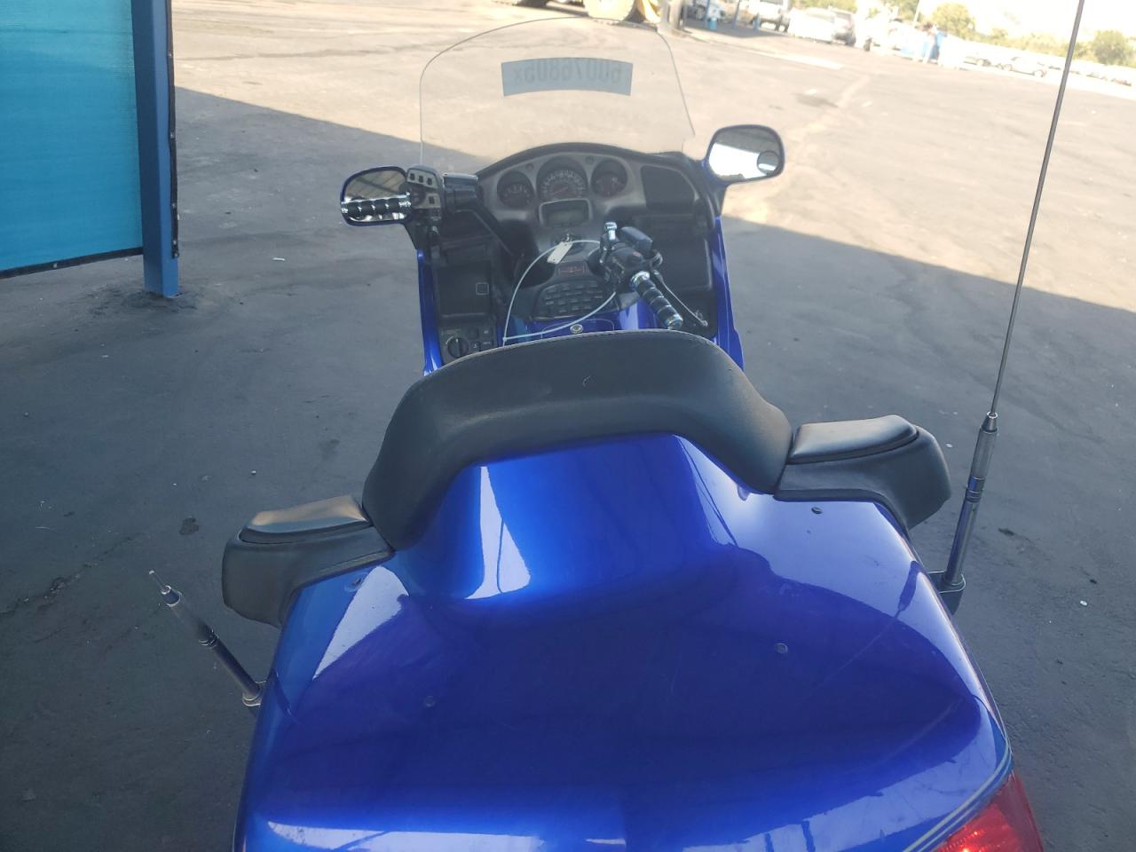 2005 Honda Gl1800 A VIN: 1HFSC47405A402883 Lot: 60076805