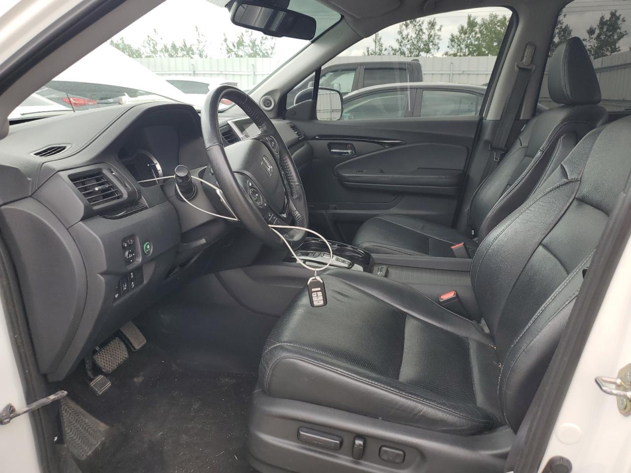 2017 Honda Pilot Touring VIN: 5FNYF6H92HB500018 Lot: 62134835