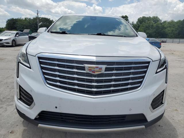 CADILLAC XT5 2017 Белы