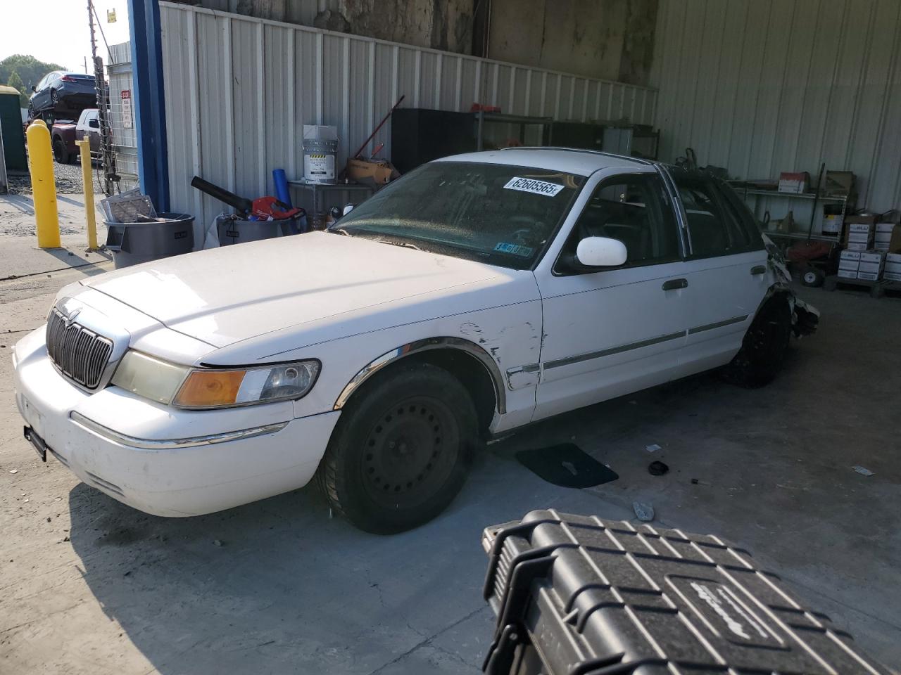 MERCURY GRMARQUIS 1999 VIN 2MEFM74W7XX691205