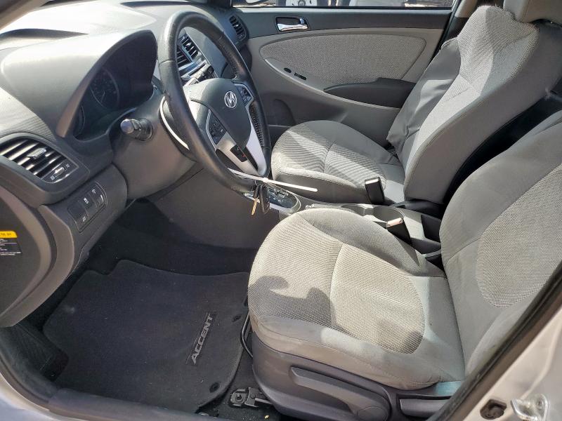  HYUNDAI ACCENT 2013 Серебристый