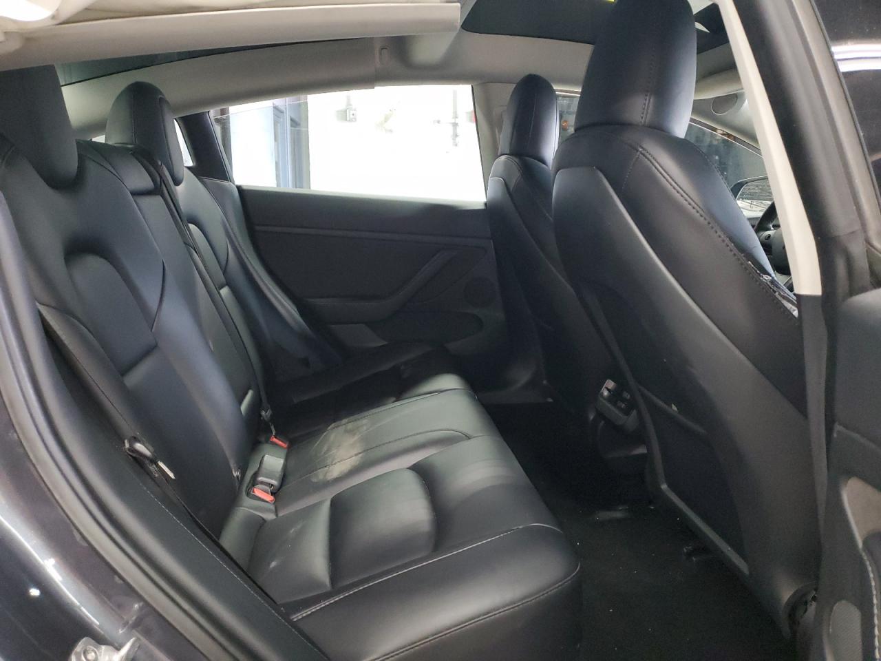 5yj3e1ec2nf259010 5YJ3E1EC2NF259010 2022 Tesla Model 3