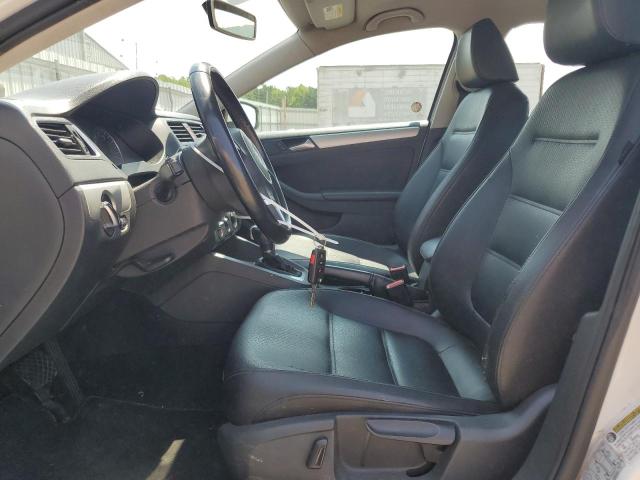  VOLKSWAGEN JETTA 2013 White