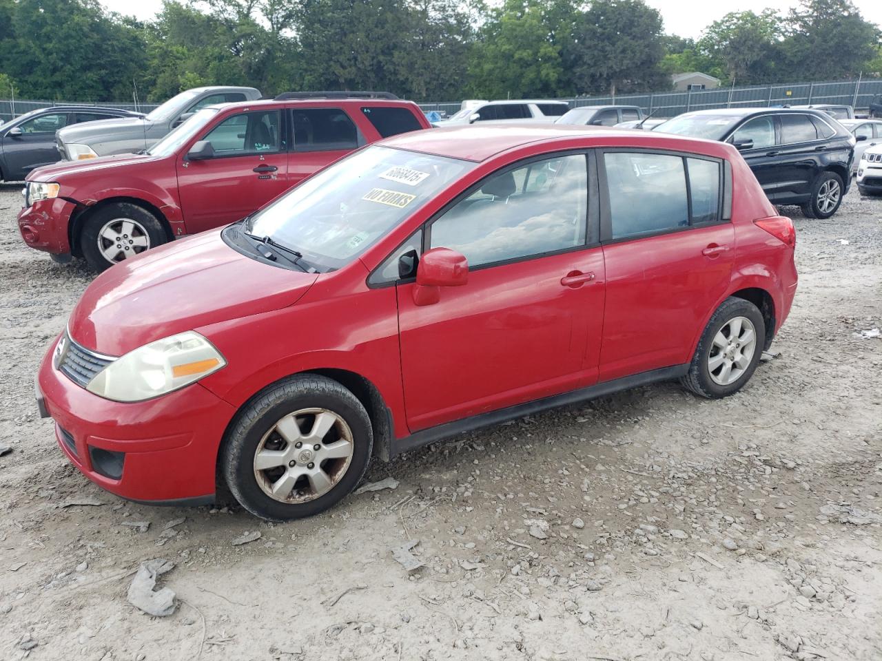2009 Nissan Versa S продається в Madisonville, TN - Minor Dent/Scratches