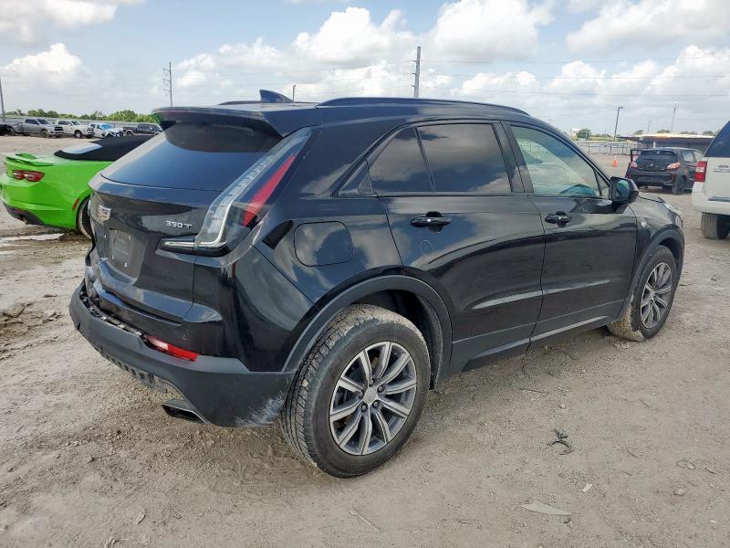  CADILLAC XT4 2020 Черный