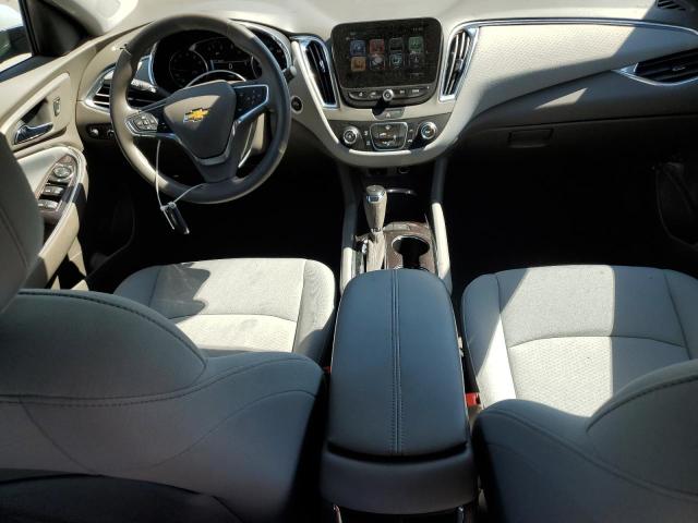  CHEVROLET MALIBU 2018 Srebrny
