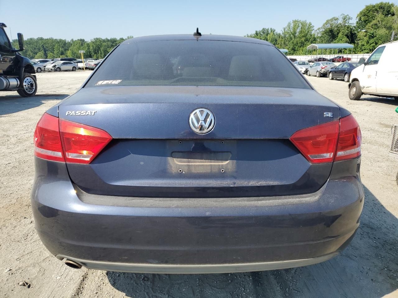 2012 Volkswagen Passat Se VIN: 1VWBP7A37CC105916 Lot: 61529485