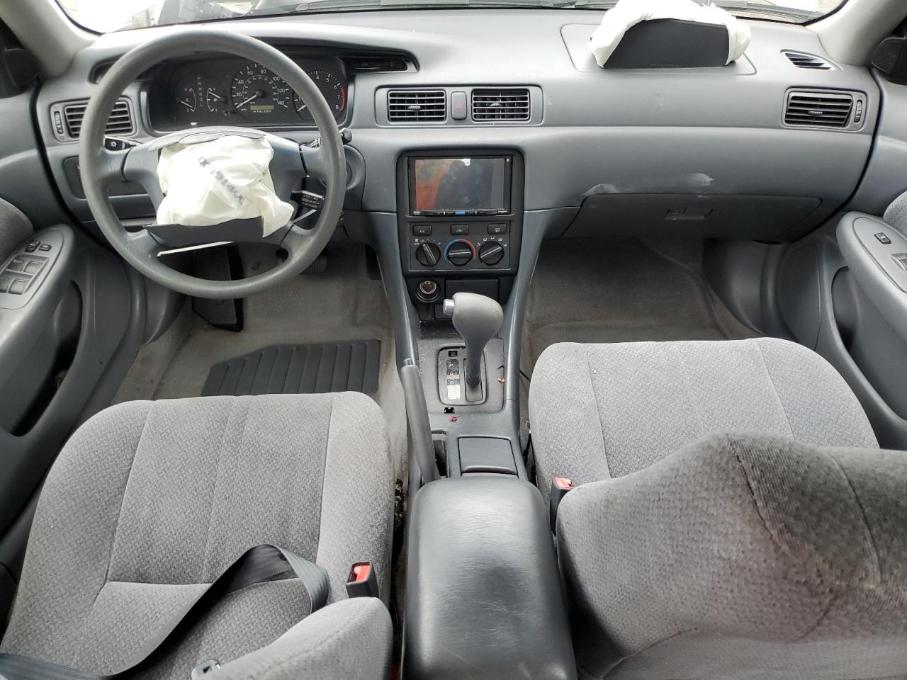 2000 Toyota Camry Ce VIN: JT2BG22K1Y0523191 Lot: 62297645