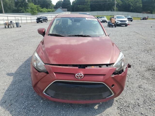  TOYOTA YARIS 2018 Czerwony