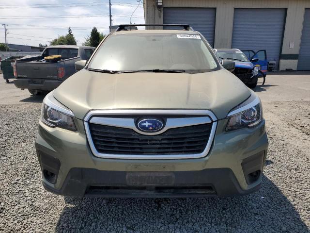  SUBARU FORESTER 2019 Зеленый