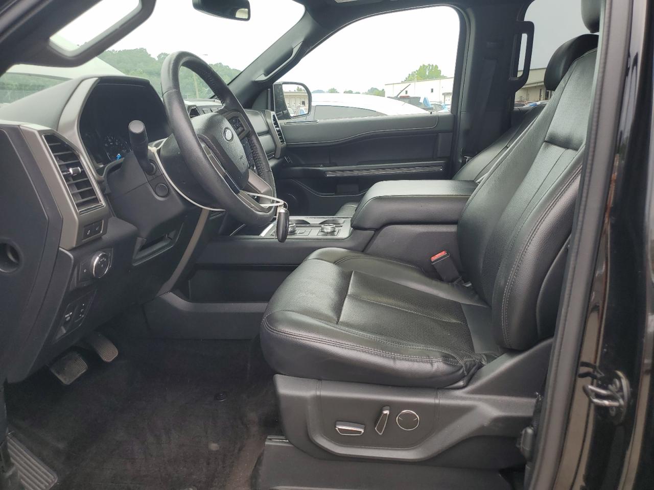 2018 Ford Expedition Xlt VIN: 1FMJU1JT3JEA48759 Lot: 62812885