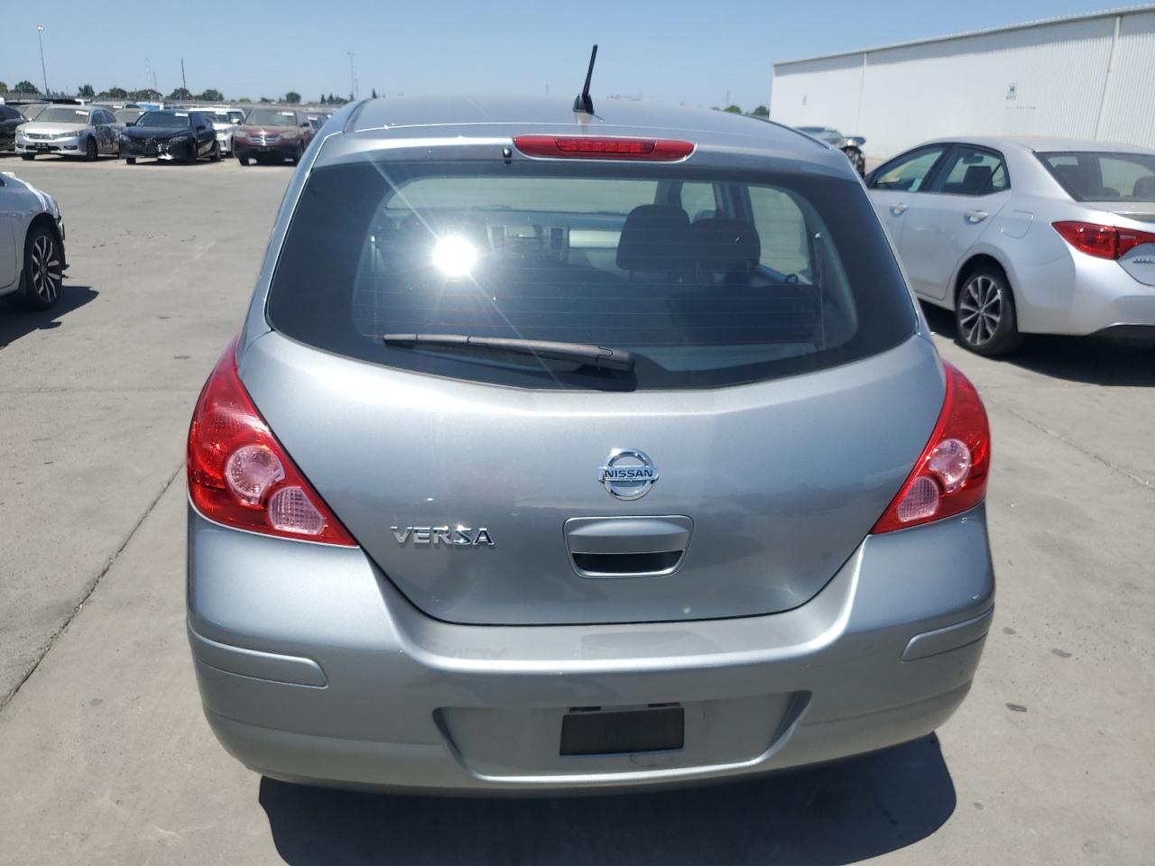 2009 Nissan Versa S VIN: 3N1BC13E69L498608 Lot: 60572285
