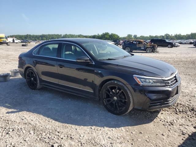  VOLKSWAGEN PASSAT 2019 Черный