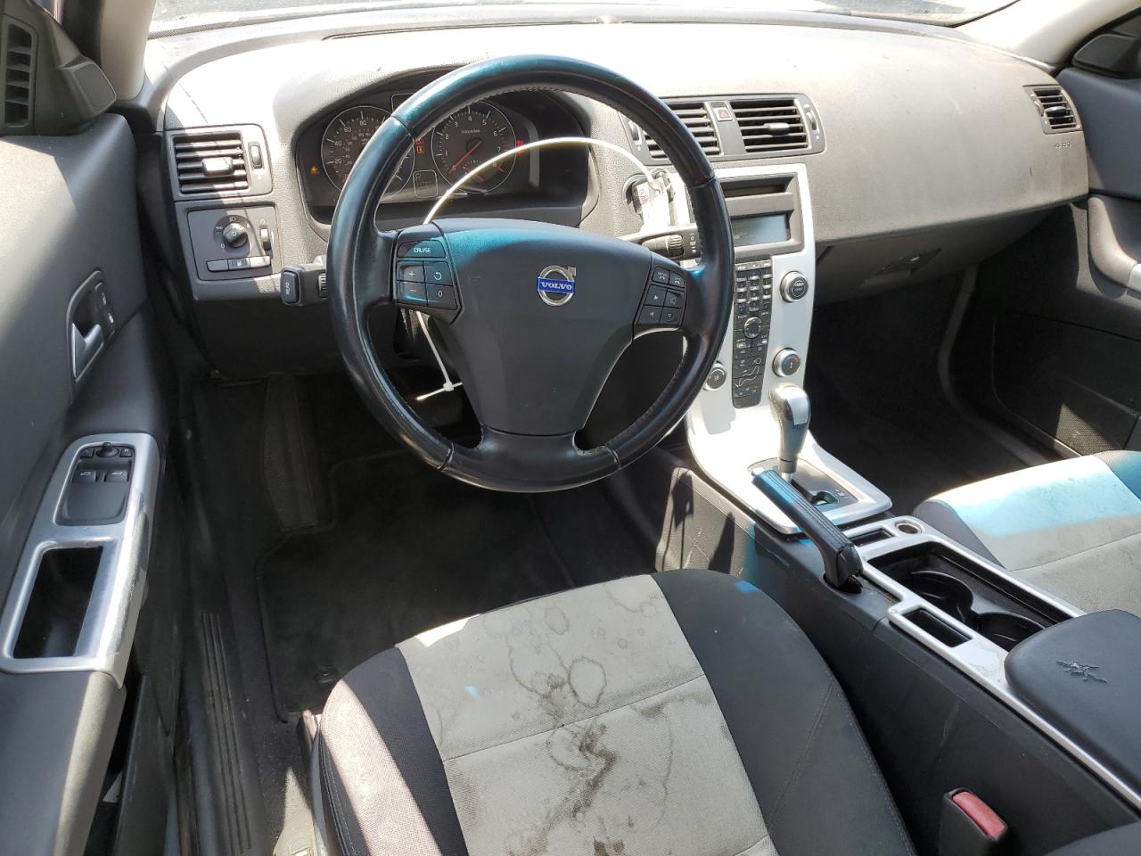 2012 Volvo C30 T5 VIN: YV1672MK1C2281290 Lot: 62390305
