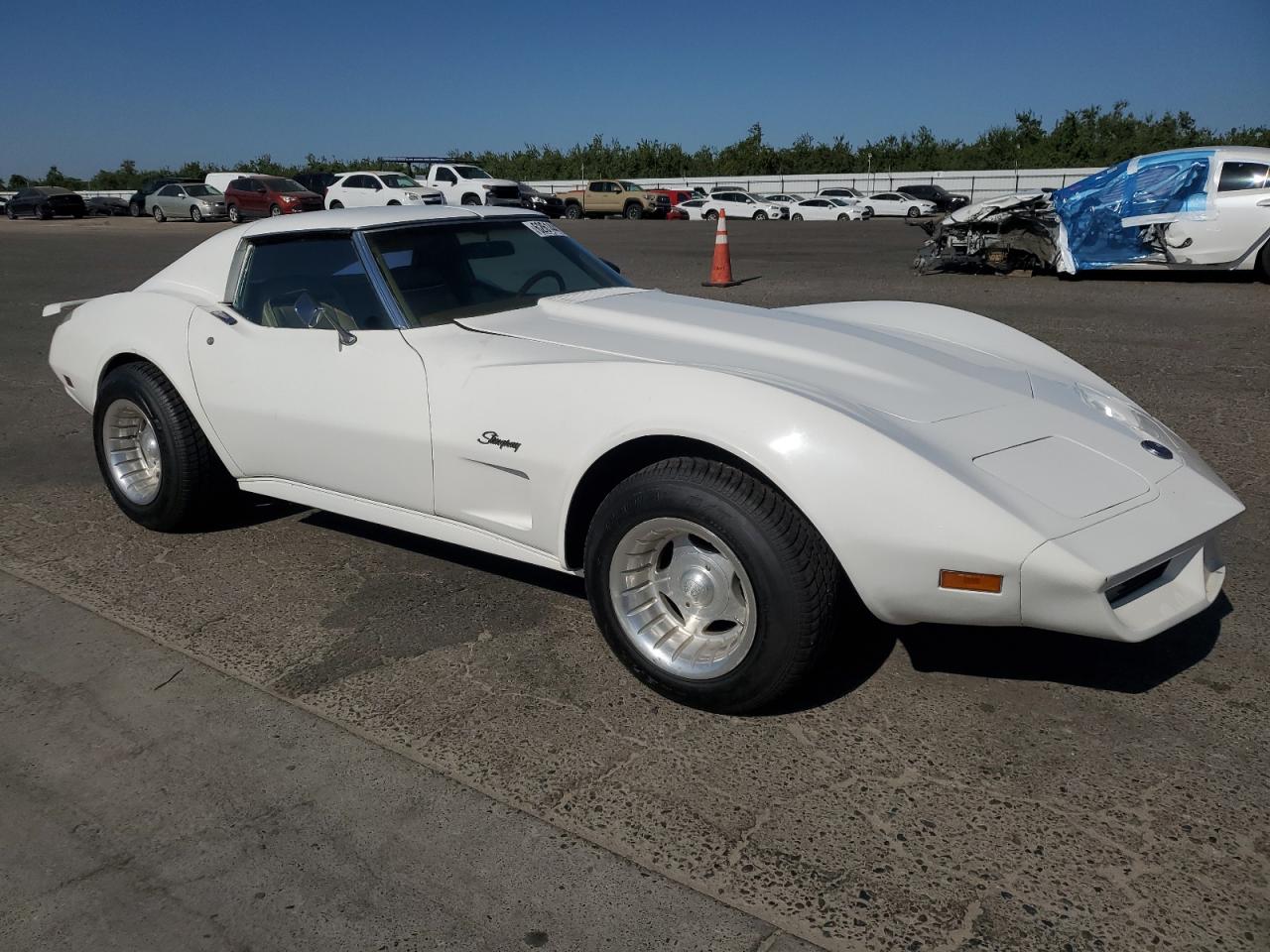 CHEVROLET CORVETTE 1975 VIN 1Z37J5S424459 zdjęcie 4