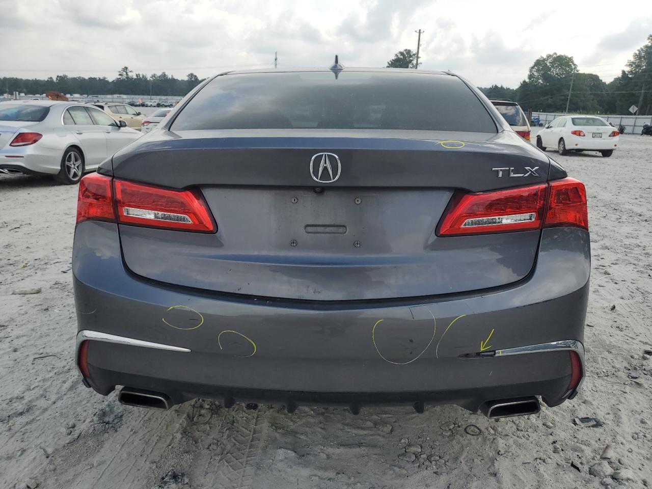 2018 Acura Tlx VIN: 19UUB2F33JA003268 Lot: 62755535