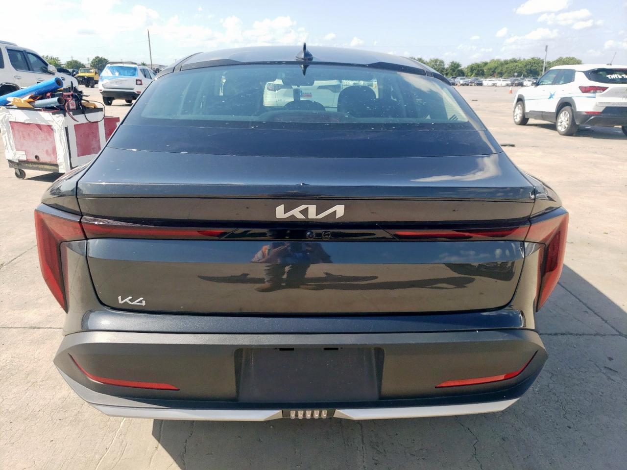 2025 Kia K4 Lx VIN: 3KPFT4DE1SE097766 Lot: 61861405