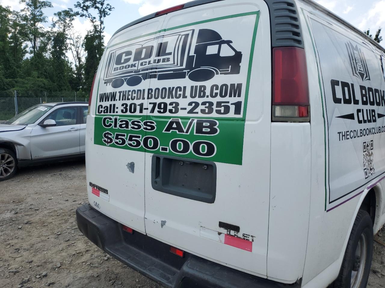 2002 Chevrolet Express G3500 VIN: 1GCHG35R221182417 Lot: 62986215
