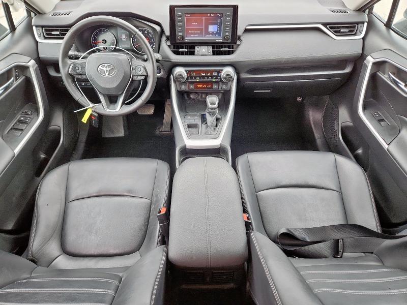  TOYOTA RAV4 2021 Серый