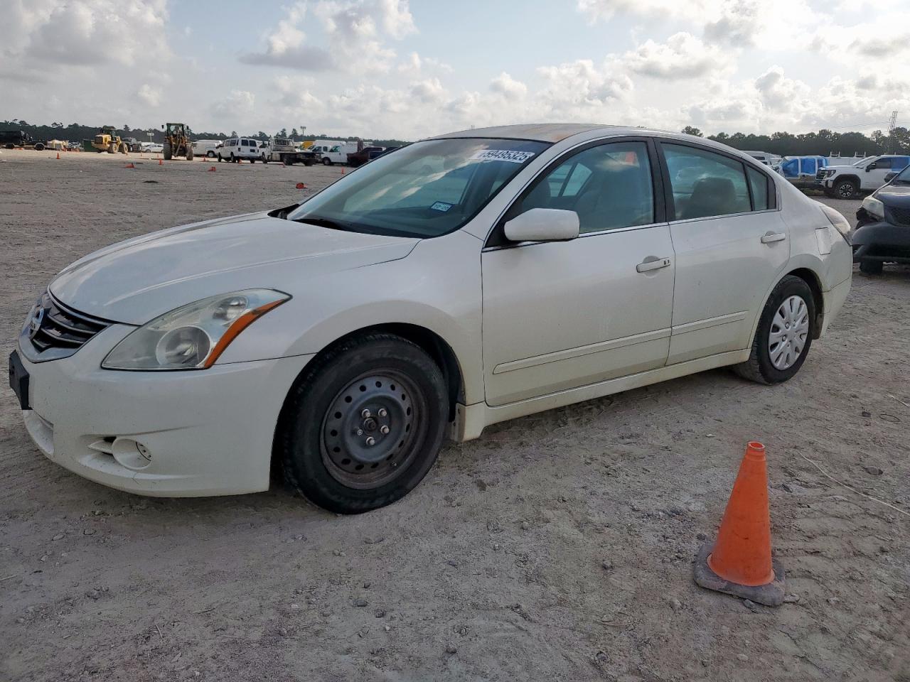 Houston, TX에서 판매 중인 2011 Nissan Altima Base - Rear End