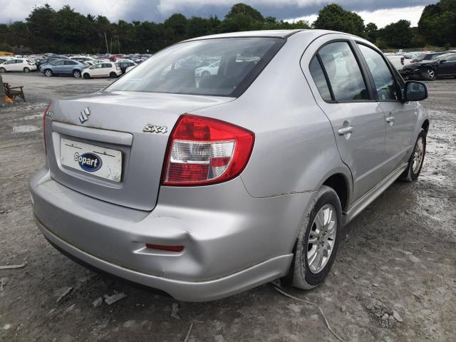 2011 SUZUKI SX4 GLX