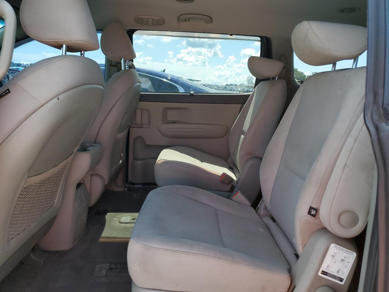 KIA All Models 2016 VIN KNDMB5C11G6100192 zdjęcie 11